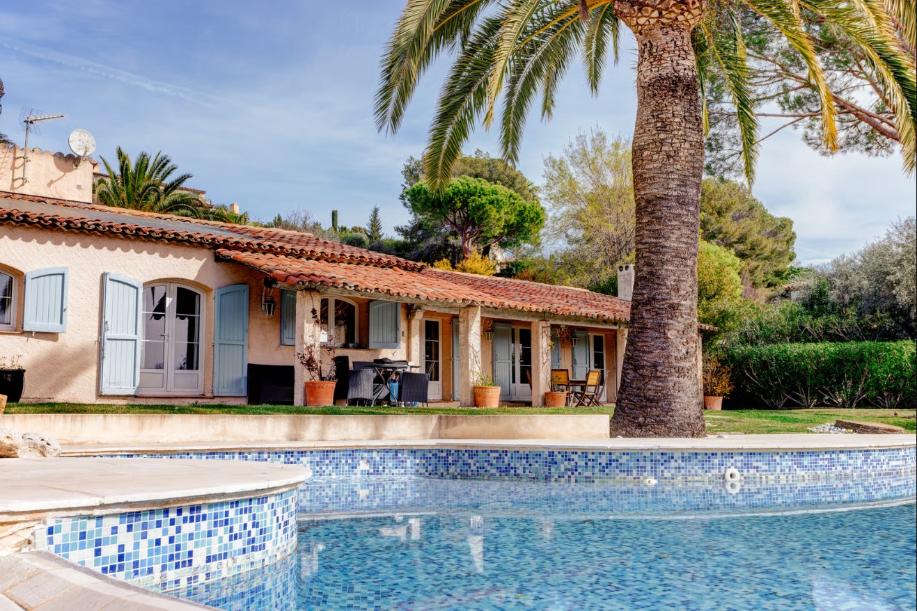 Le Key West maison de charme, jardin et piscine