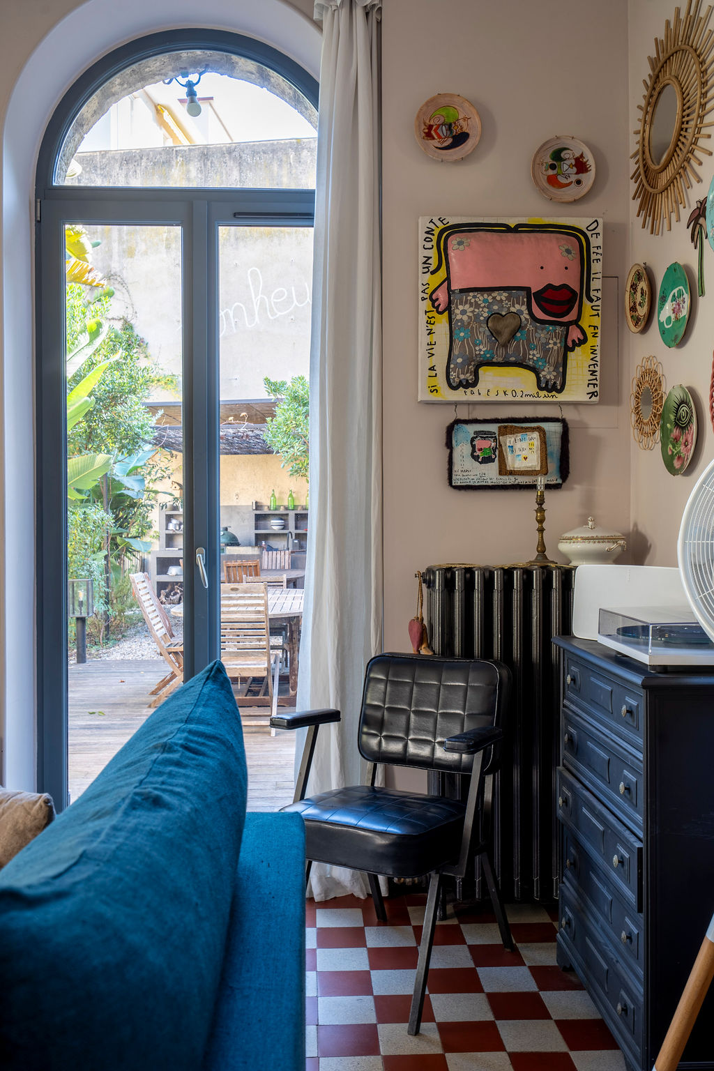 Villa Campestra avec piscine, terrasses et jardin