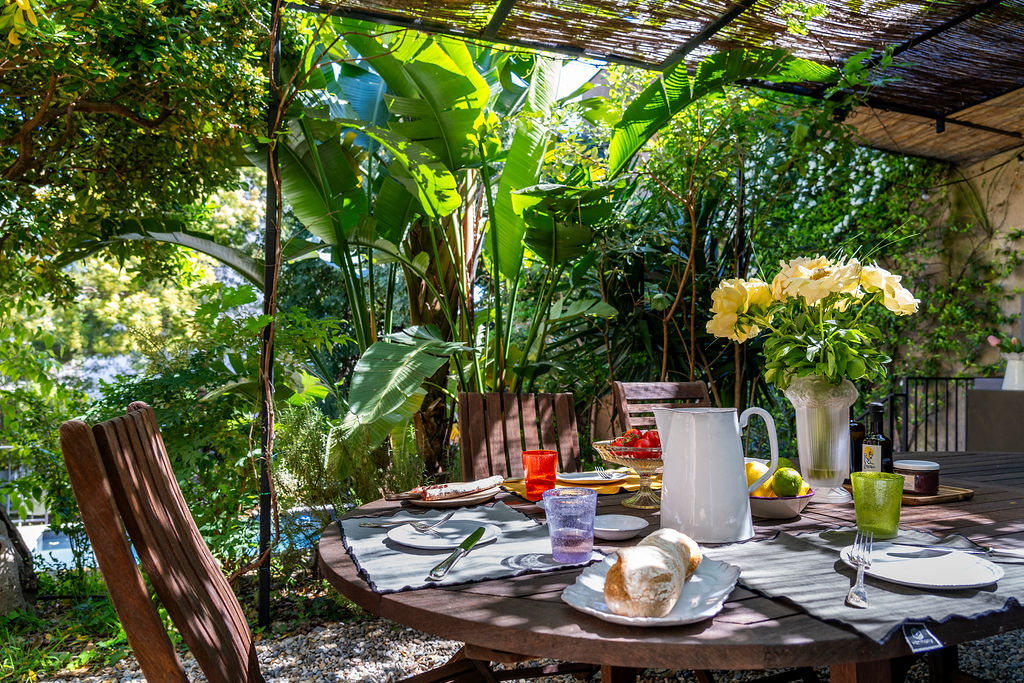 Villa Campestra avec piscine, terrasses et jardin