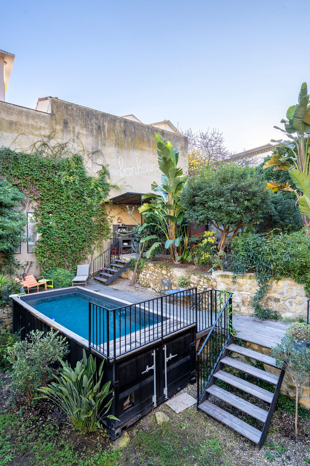 Villa Campestra avec piscine, terrasses et jardin