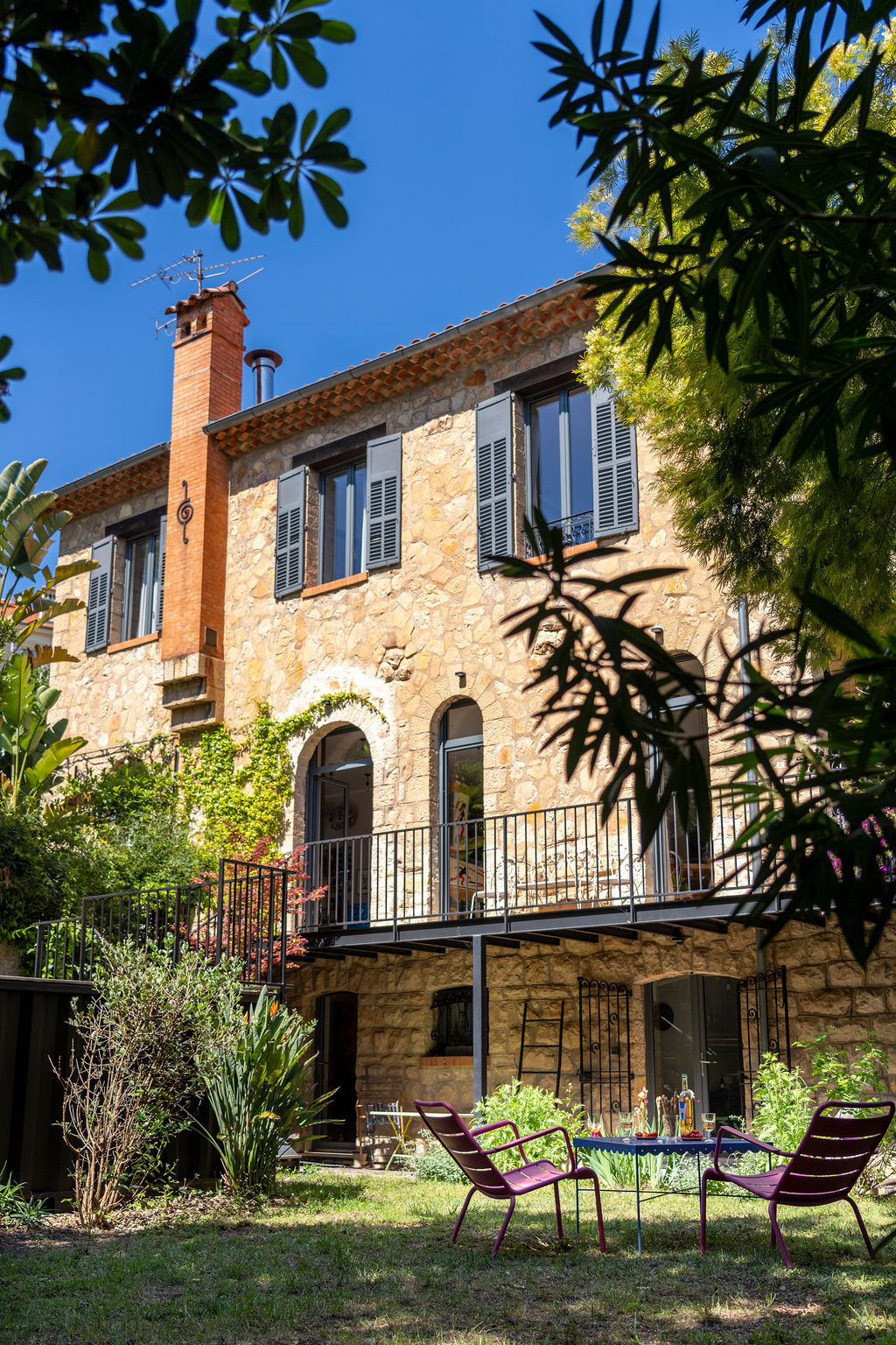 Villa Campestra avec piscine, terrasses et jardin
