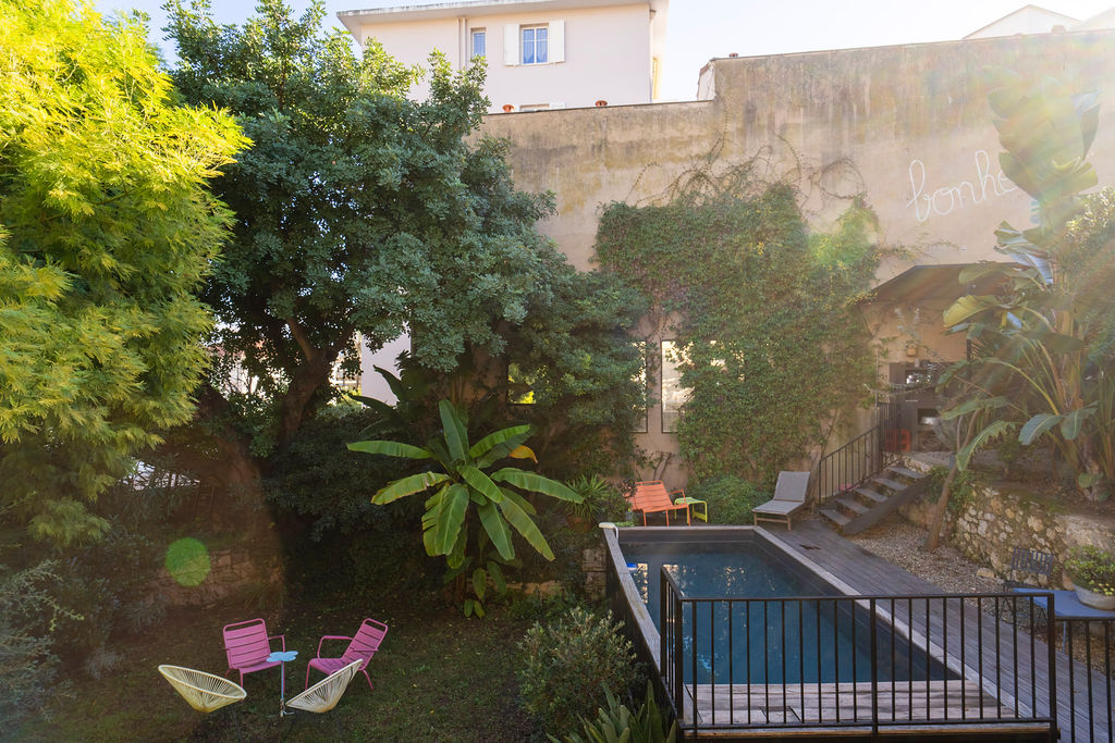 Villa Campestra avec piscine, terrasses et jardin