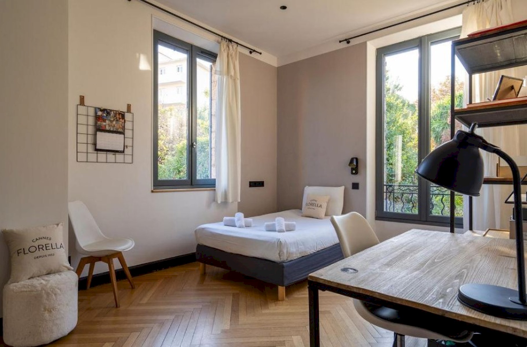 Villa Campestra avec piscine, terrasses et jardin