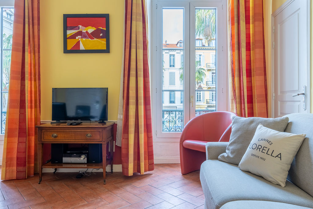Le 10 Jean Daumas avec 1 Chambre et Balcon