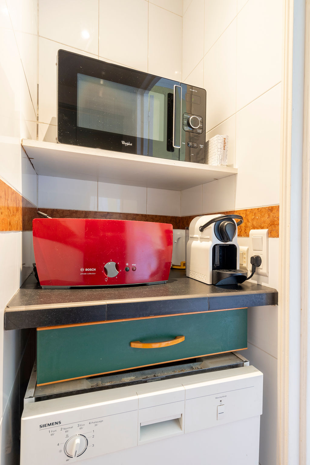 Le 10 Jean Daumas avec 1 Chambre et Balcon