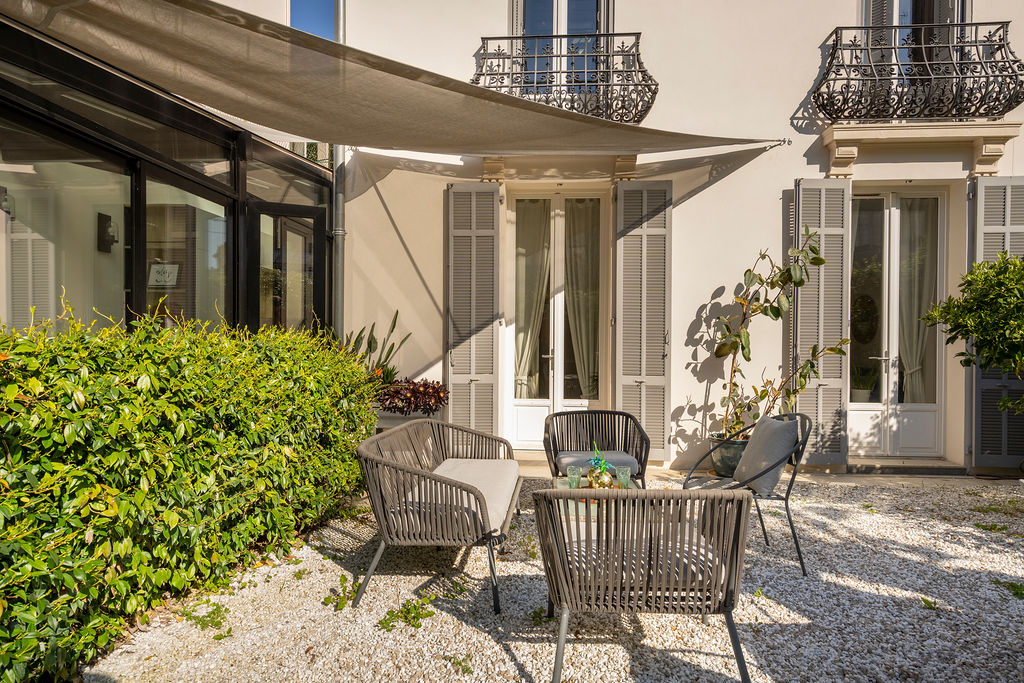 L’Oasis du Bonheur pied-à-terre bijou avec jardin