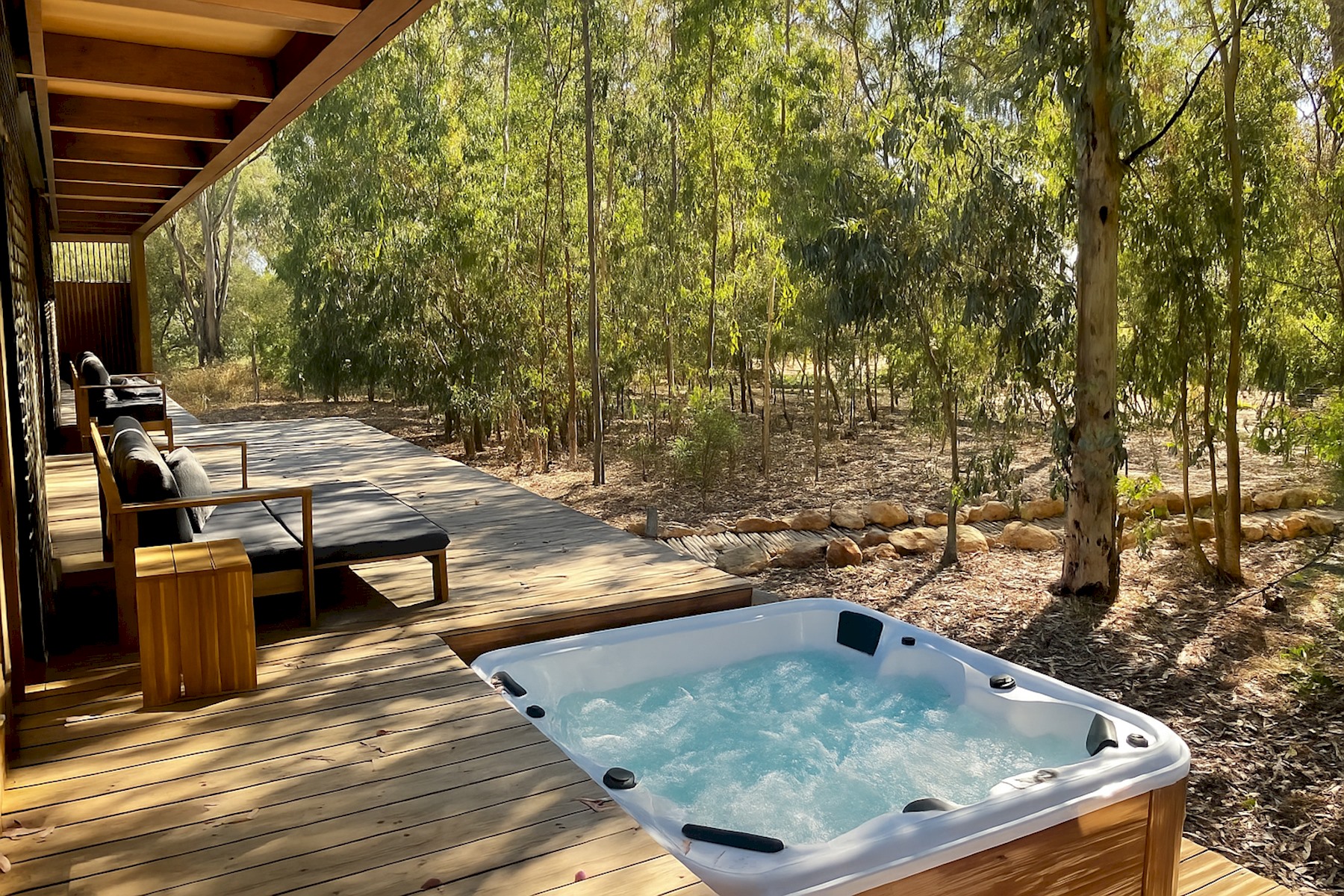 Casa da Floresta:  Eco-Design Villa,  Panoramic Views & Jacuzzi in Nature