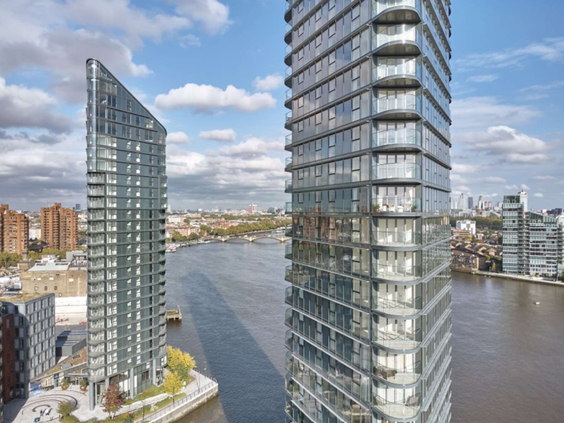 View 47th Floor Chelsea Waterfront Exclusive Three Bedroom Apartment in Chelsea Waterfront, Chelsea SW10 0QD 47th Floor Chelsea Waterfront Exclusive Three Bedroom Apartment in Chelsea Waterfront, Chelsea SW10 0QD - Property image 15 - VivreStays