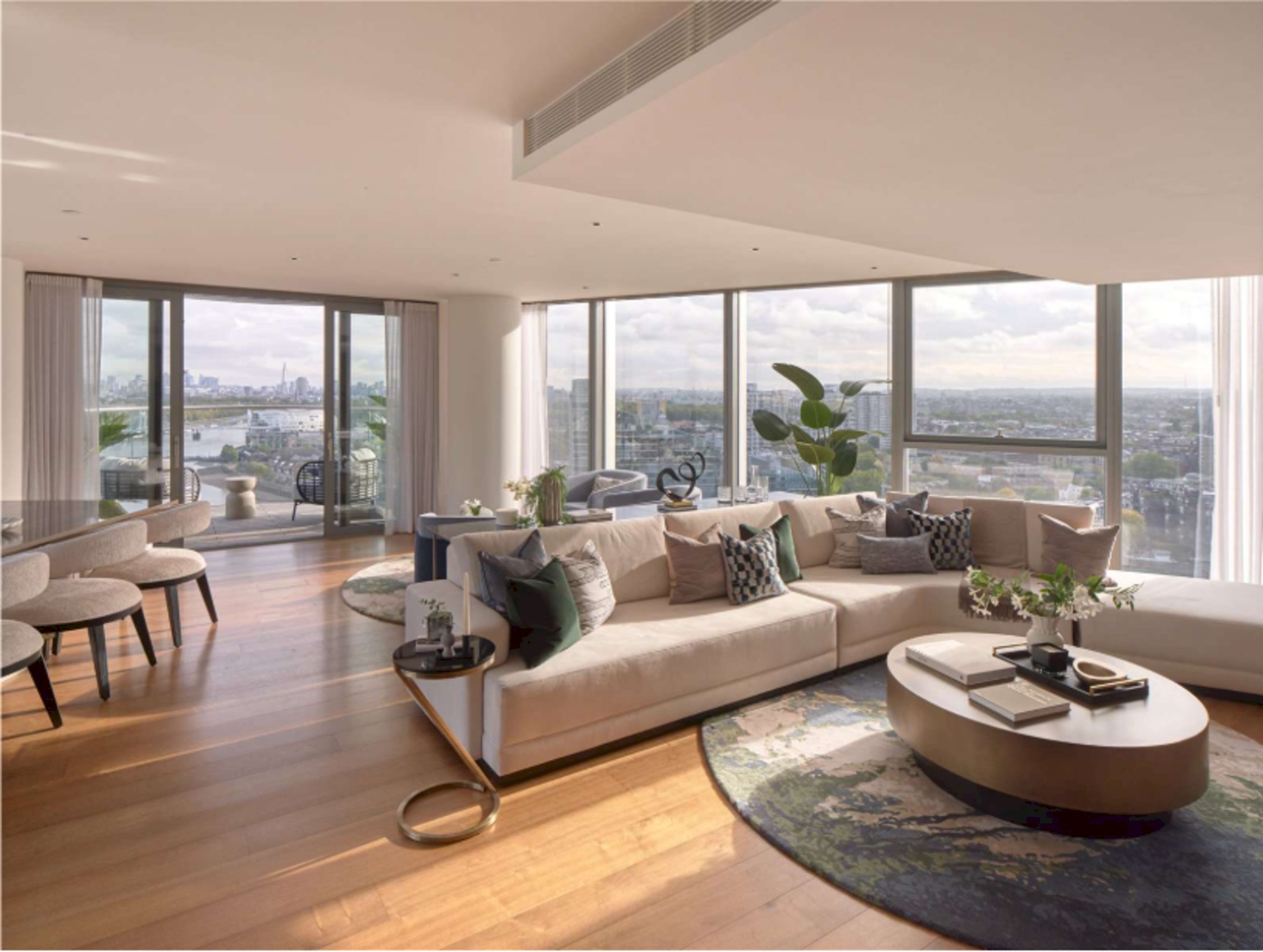 View 52nd Floor Chelsea Waterfront Precinct Six Sleeper Apartment in Chelsea Waterfront, Chelsea SW10 0QD 52nd Floor Chelsea Waterfront Precinct Six Sleeper Apartment in Chelsea Waterfront, Chelsea SW10 0QD - Property image 20 - VivreStays
