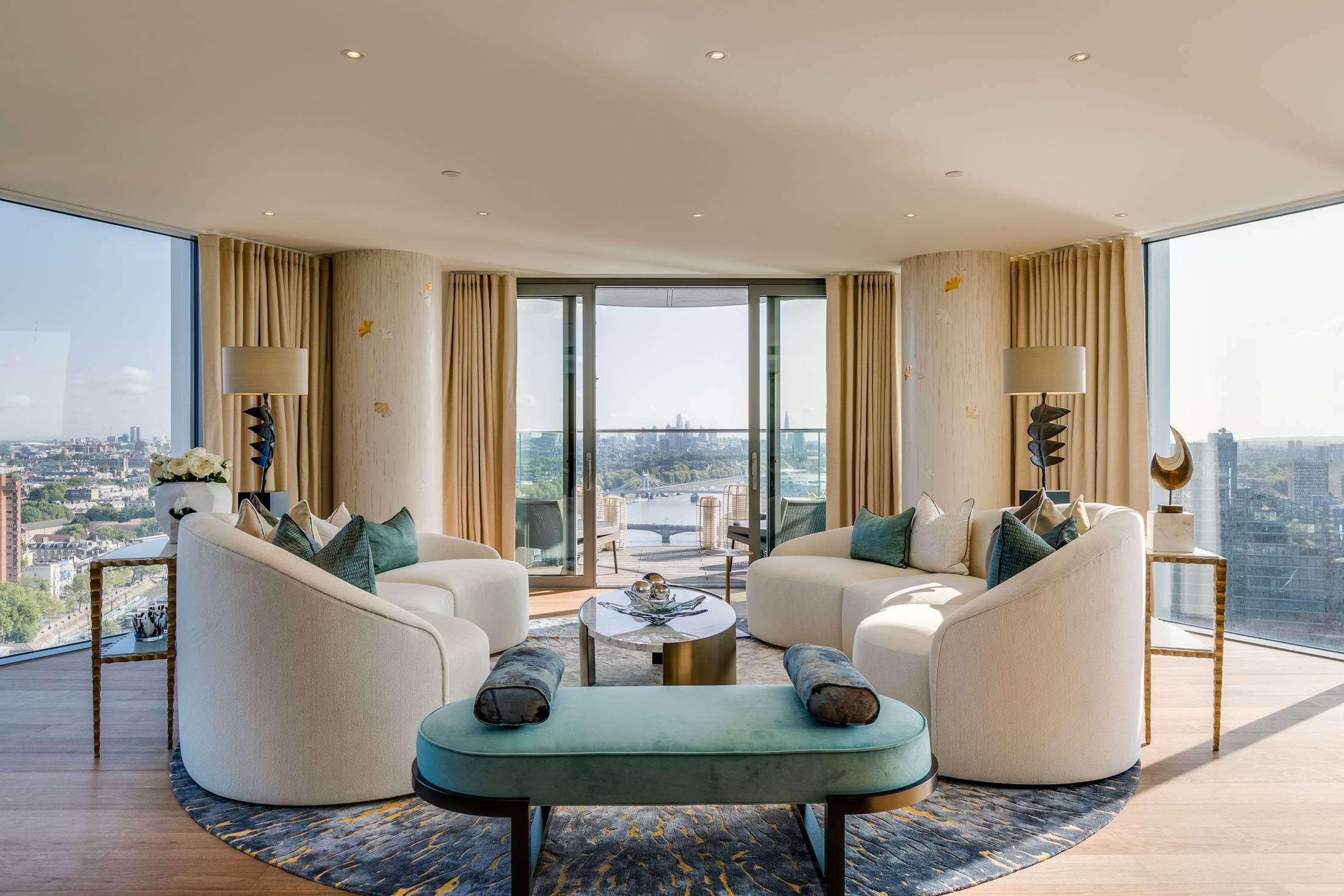 Chelsea Creek Two Bedroom / Two Bathroom Apartment in Chelsea Harbour Dr, London SW6 2GH - Property image 9 - VivreStays