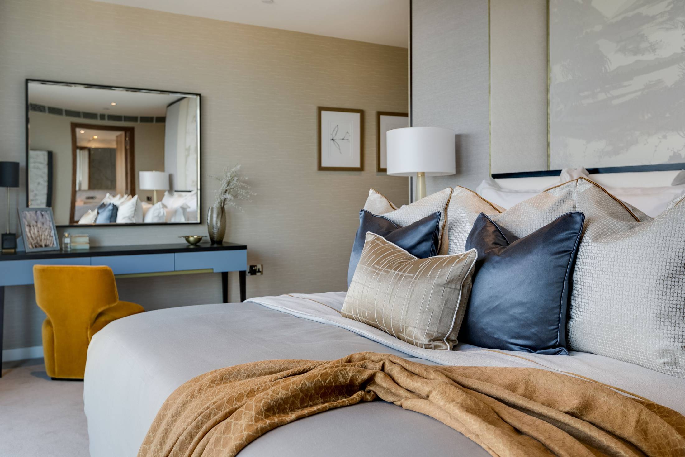 Chelsea Creek Two Bedroom / Two Bathroom Apartment in Chelsea Harbour Dr, London SW6 2GH - Property image 15 - VivreStays