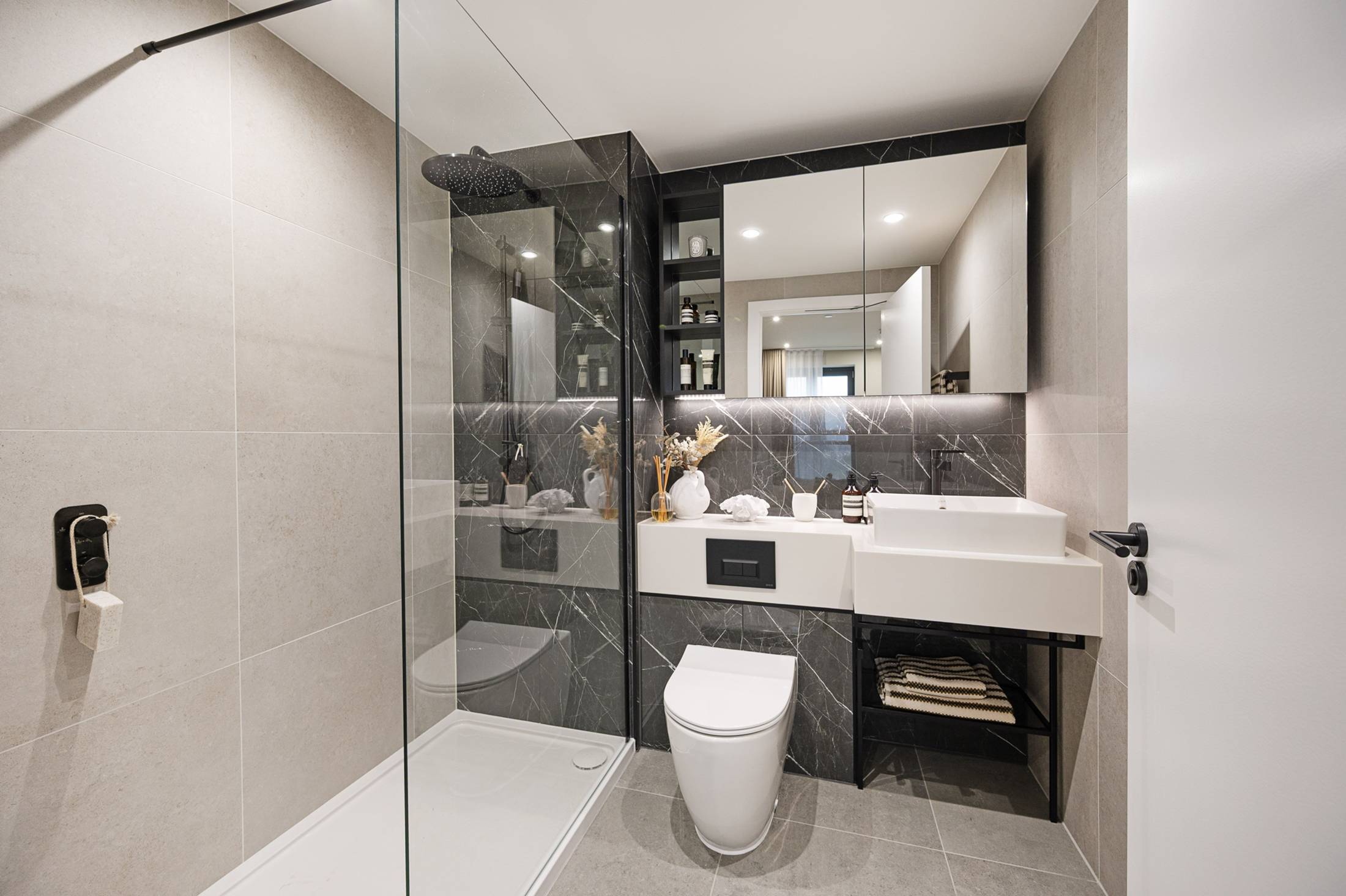 Three Bedroom Chelsea Waterfront Drive, London Sw10 in Chelsea Waterfront, Chelsea SW10 0QD - Property image 15 - VivreStays