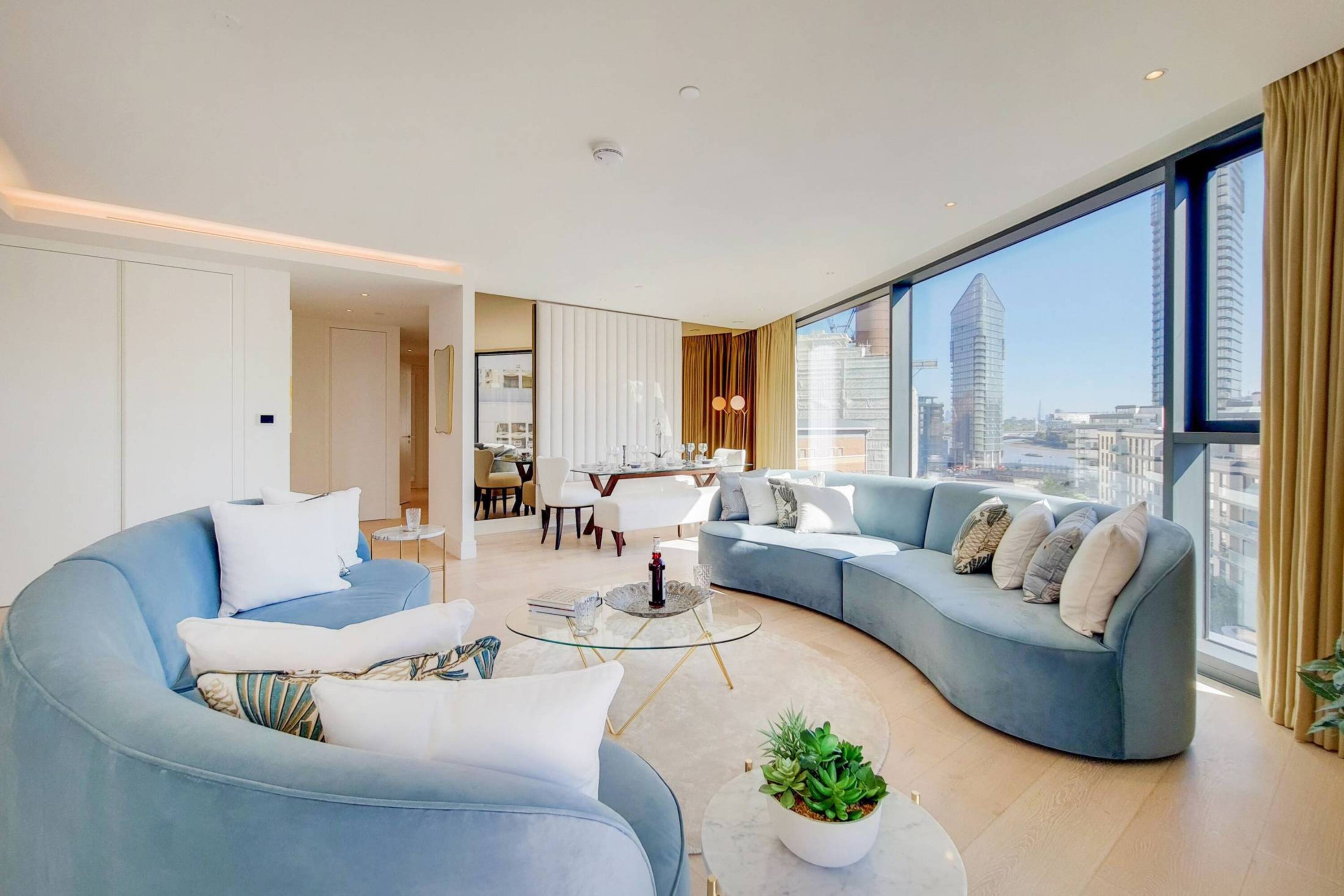 Chelsea Riverside Four Bedroom Penthouse. in Chelsea Waterfront, Chelsea SW10 0SW - Property image 27 - VivreStays