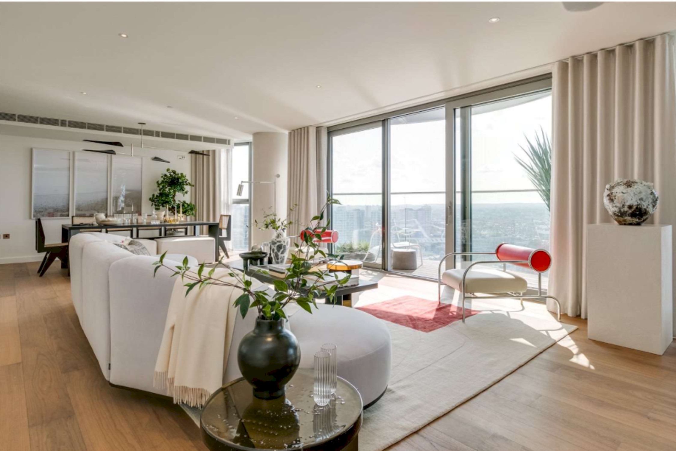 View Chelsea's Harbor Haven for six persons in Chelsea Waterfront, Chelsea SW10 0QD Chelsea's Harbor Haven for six persons in Chelsea Waterfront, Chelsea SW10 0QD - Property image 11 - VivreStays