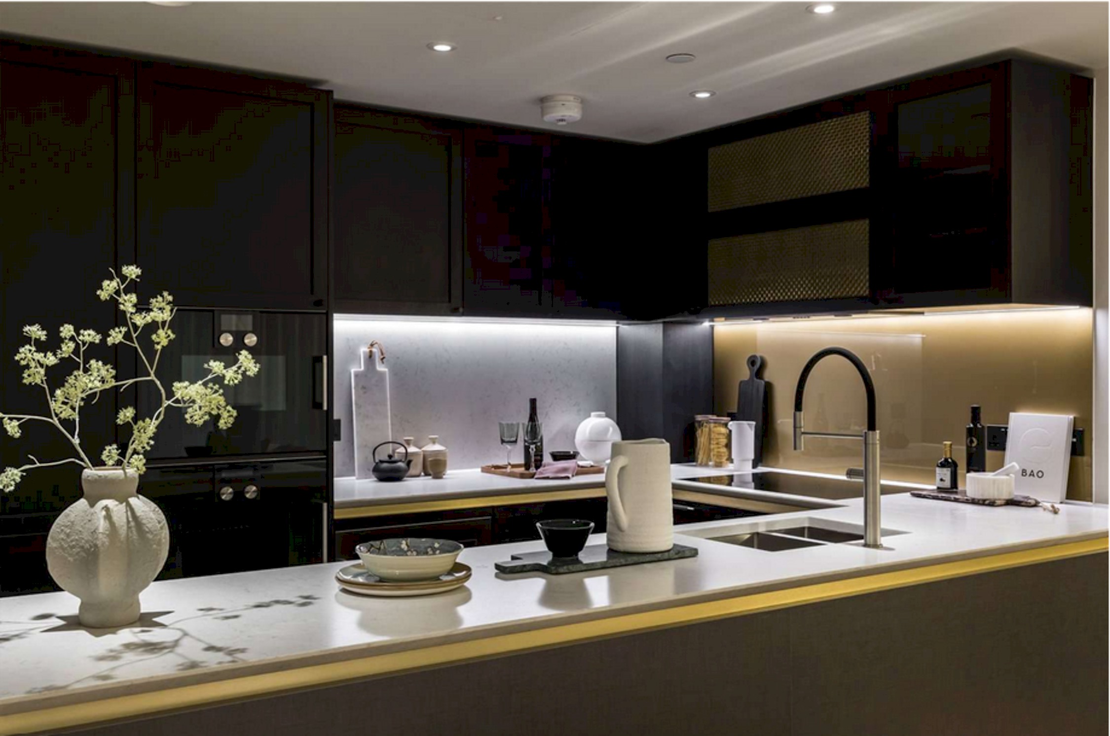 Modern Marvels 3rd Floor Waterfront Drive Penthouse in Chelsea Waterfront, Chelsea SW10 0SW - Property image 5 - VivreStays