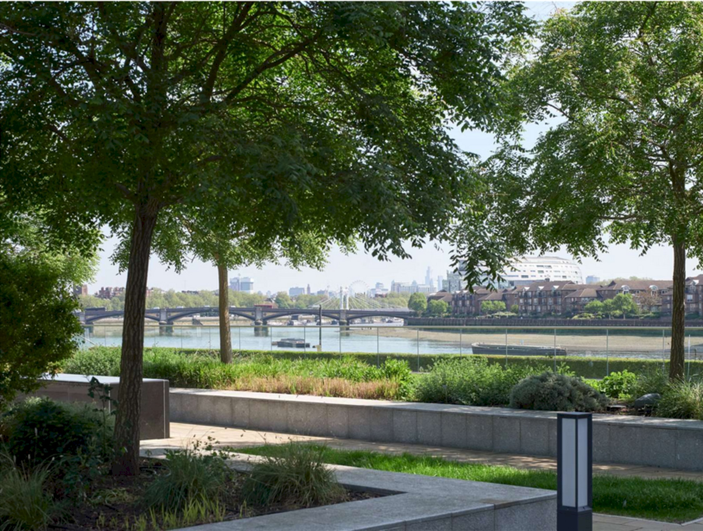 Executive Rainbow Ridge 4th Floor London Apartment in Chelsea Waterfront, Chelsea SW10 0QD - Property image 7 - VivreStays