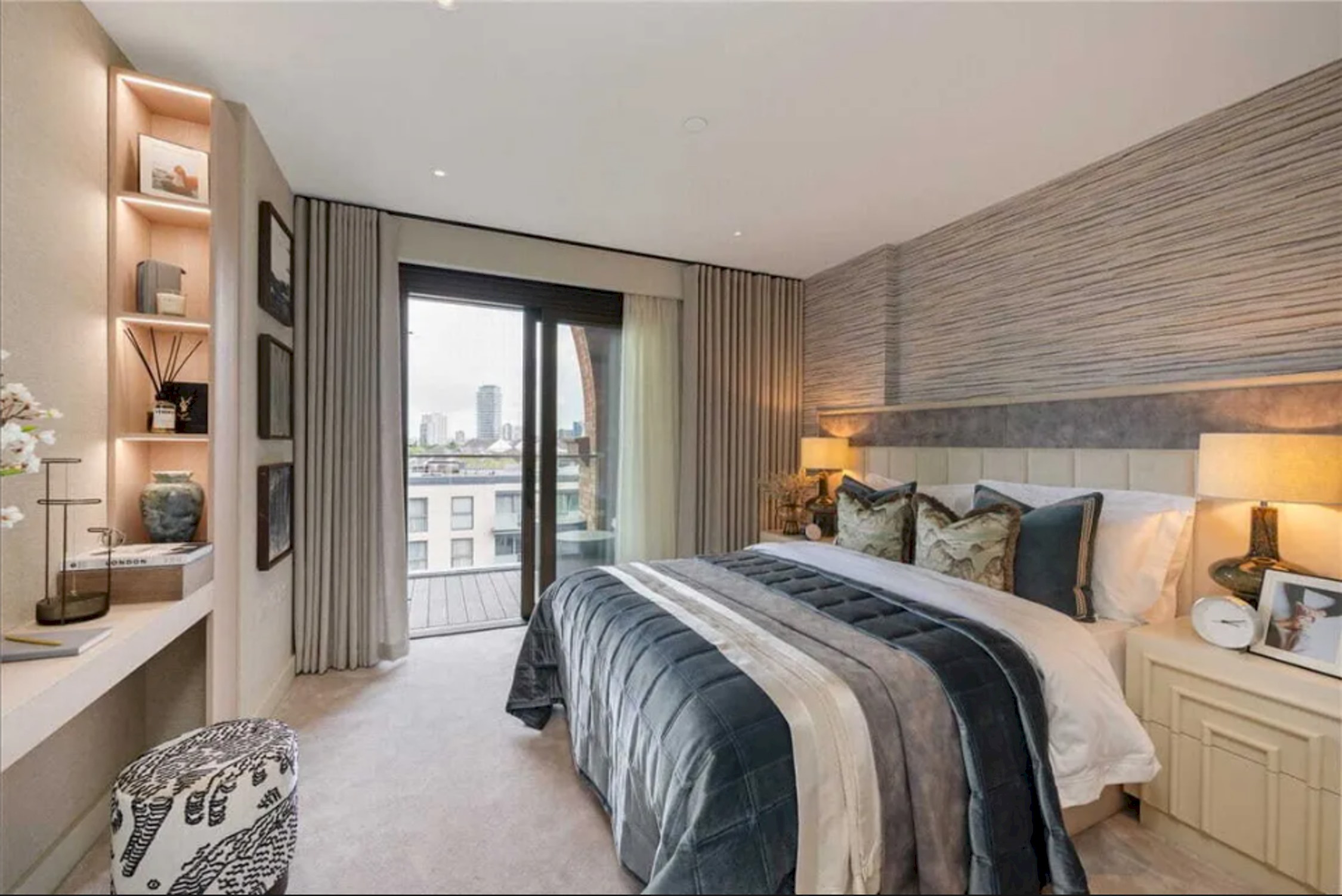 London City Lights Two Bedroom Apartment in Chelsea Harbour Dr, London SW6 2GH - Property image 16 - VivreStays