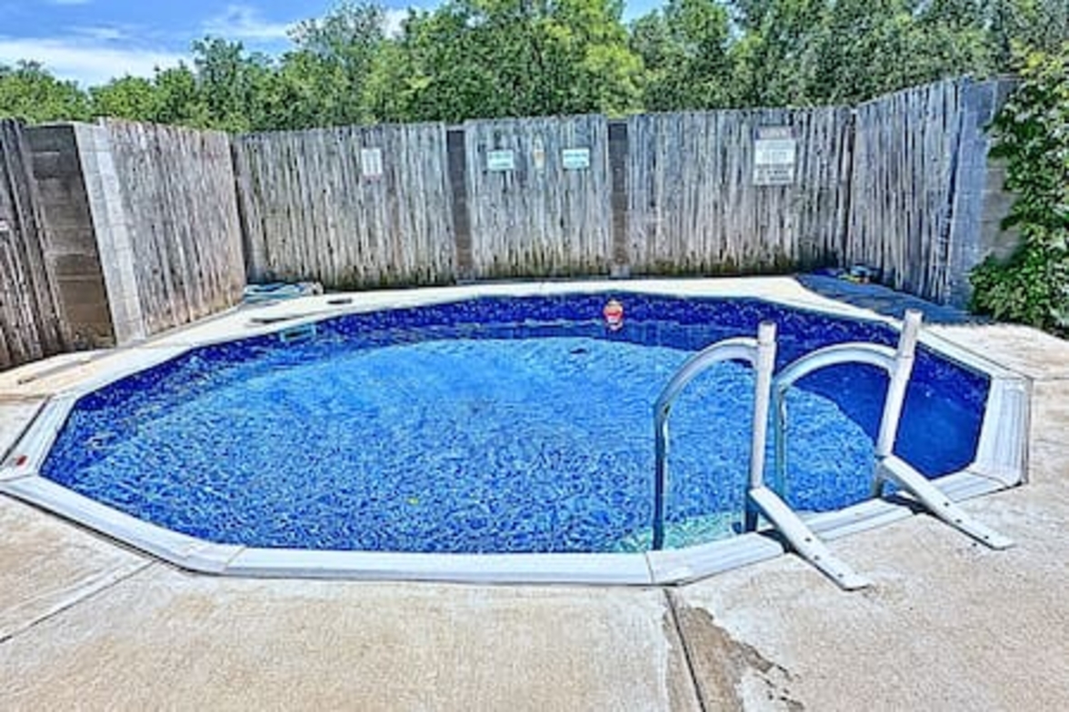 FW Studio | Pool + Desk | Near TX Speedway photo 1