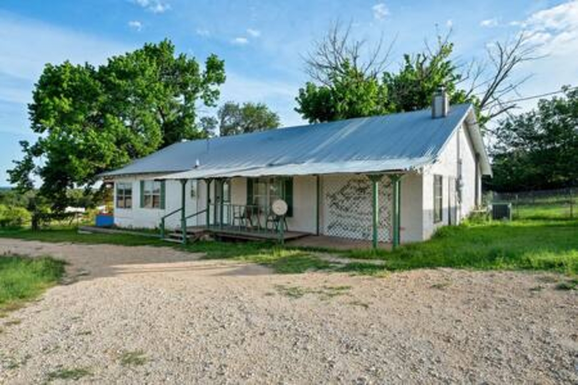 7 Tiny Town + Monthly + Utilities + Comfy Stay photo 1