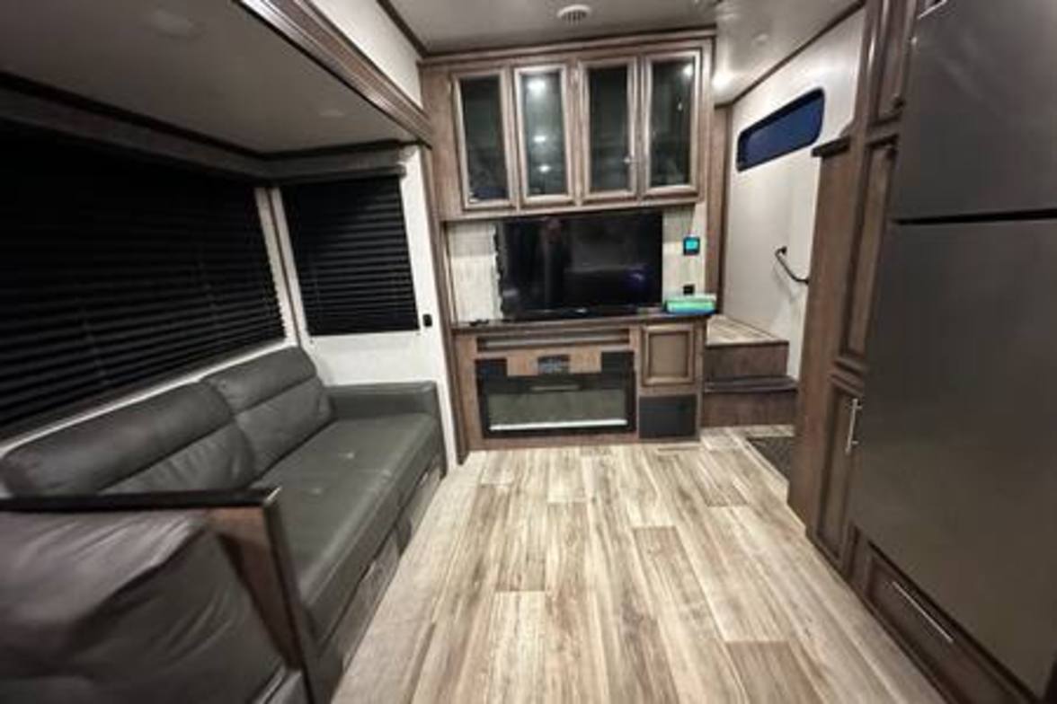 8 RV Rental + Monthly + Utilities + Comfy Stay photo 3