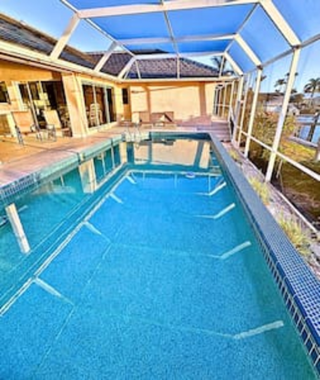 Located Heart of the Island *Luxury Rebuild* Dock photo 1
